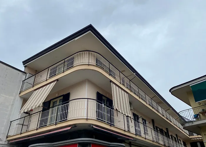 Appartamento Casa Crispino Mansarda N3 Per 3 Persone